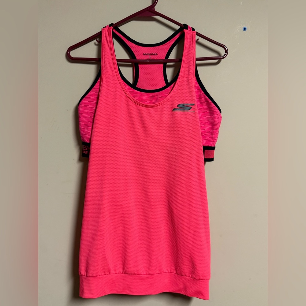 NWOT Skechers Performance Hot Pink Workout Tank Top
Size Large